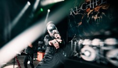 Alchemia lança vídeo ao vivo de 'Save Us' no Summer Breeze da Alemanha